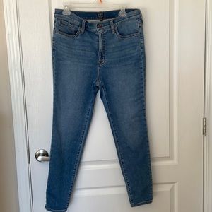 J. Crew 10 inch High Rise skinny jeans size 31